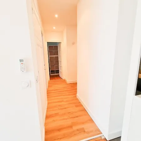 Le Vallier - Spacieux - Garage/clim Apartment